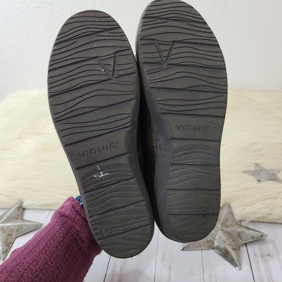 Vionic Abigail lace up sneakers pewter metallic brown size 7.5 - Picture 6 of 7